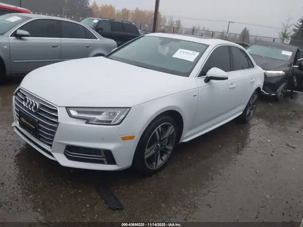 WAUENAF43JA066879 2018 AUDI A4 - Image 2