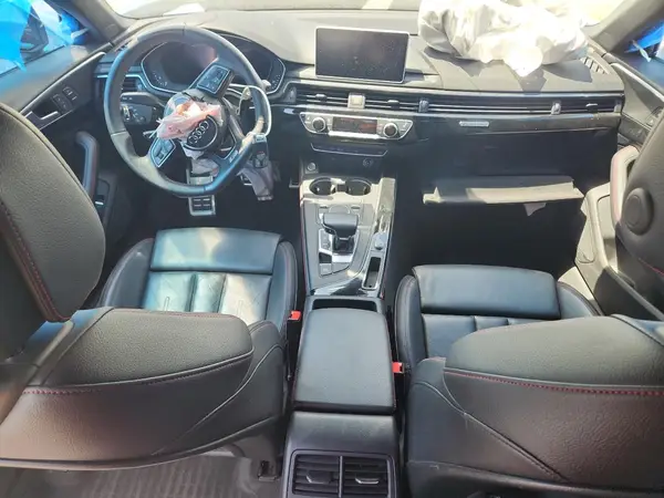 WAUENAF43JA076327 2018 AUDI A4 - Image 8