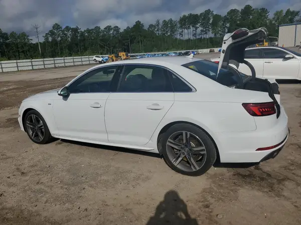 WAUENAF43JA105955 2018 AUDI A4 - Image 2