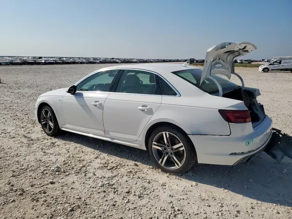 WAUENAF43JA143699 2018 AUDI A4 - Image 2