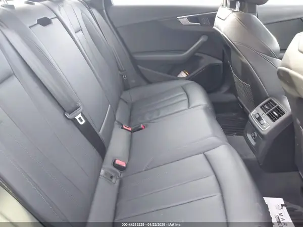 WAUENAF43JA207790 2018 AUDI A4 - Image 8