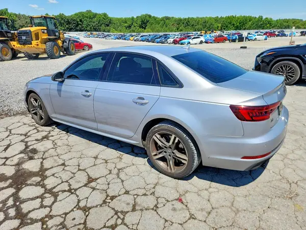 WAUENAF43JN006965 2018 AUDI A4 - Image 2