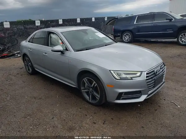 WAUENAF43JN012300 2018 AUDI A4 - Image 1