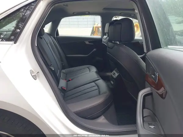 WAUENAF43JN014337 2018 AUDI A4 - Image 8