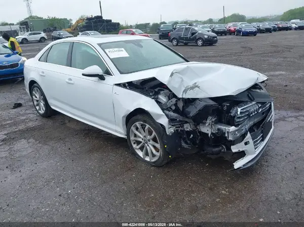 WAUENAF43KN005008 2019 AUDI A4 - Image 1