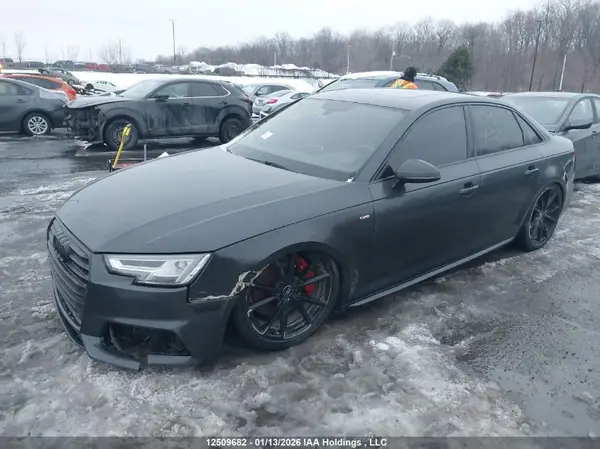 WAUENAF44HN011828 2017 AUDI A4 - Image 2