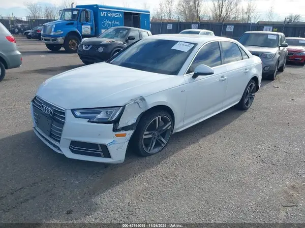 WAUENAF44HN026068 2017 AUDI A4 - Image 2