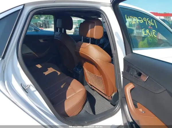 WAUENAF44HN034008 2017 AUDI A4 - Image 8