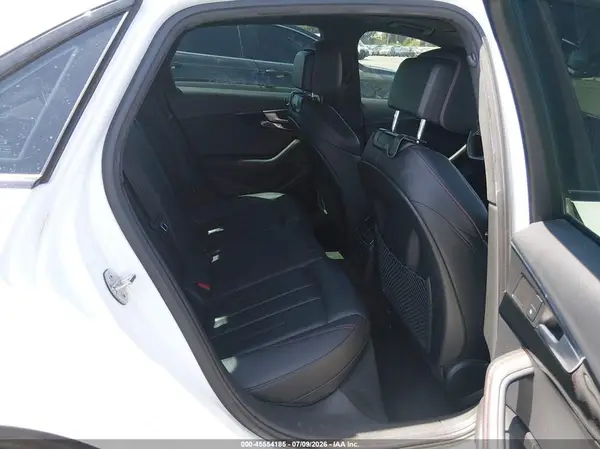 WAUENAF44JA023054 2018 AUDI A4 - Image 8