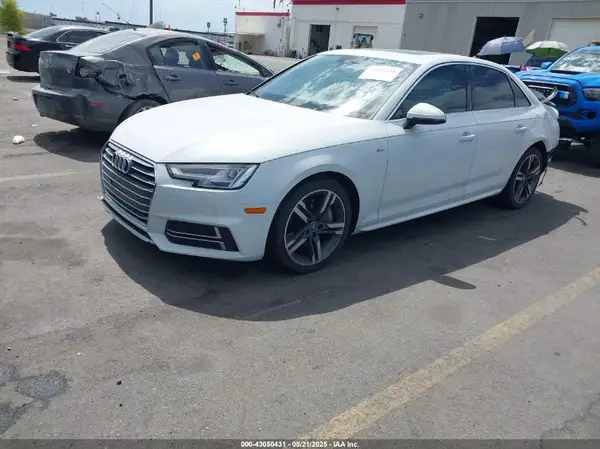 WAUENAF44JA034233 2018 AUDI A4 - Image 2