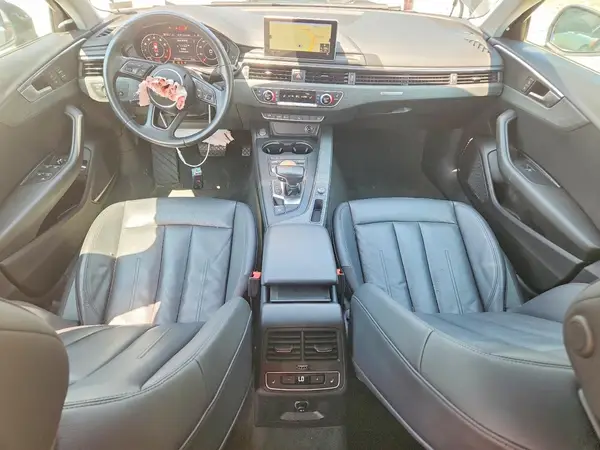 WAUENAF44JA039996 2018 AUDI A4 - Image 8