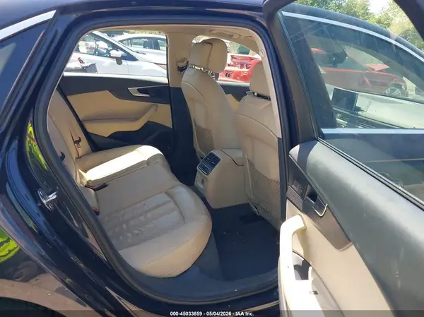 WAUENAF44JA042073 2018 AUDI A4 - Image 8