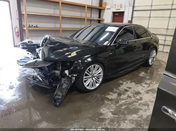 WAUENAF44JA064512 2018 AUDI A4 - Image 2