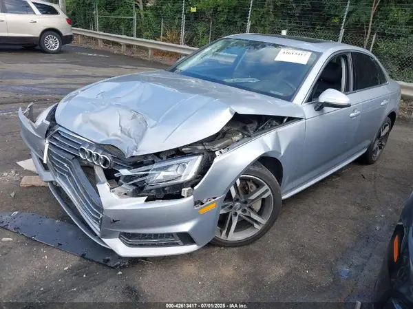 WAUENAF44JA078989 2018 AUDI A4 - Image 2