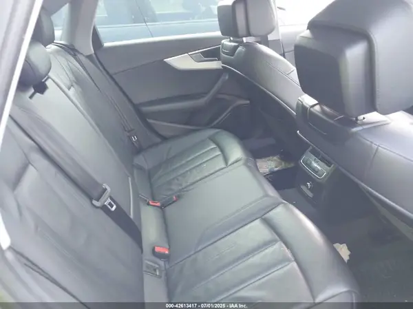 WAUENAF44JA078989 2018 AUDI A4 - Image 8