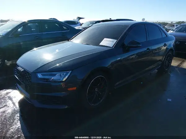 WAUENAF44JN006683 2018 AUDI A4 - Image 2