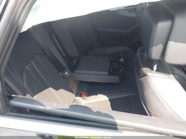 WAUENAF44KA116416 2019 AUDI A4 - Image 8