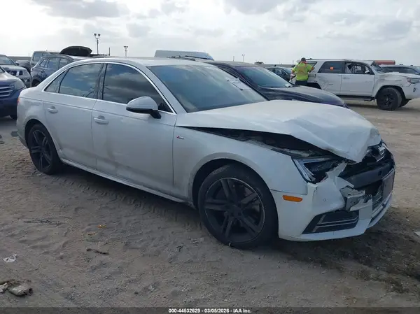 WAUENAF45HN002880 2017 AUDI A4 - Image 1