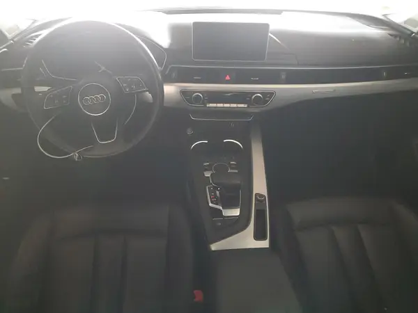 WAUENAF45HN004662 2017 AUDI A4 - Image 8