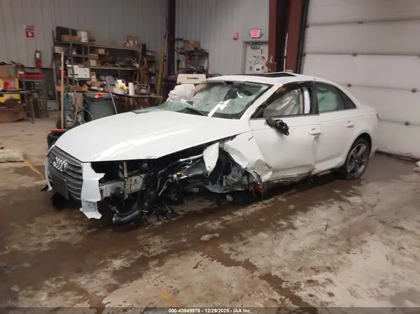 WAUENAF45HN009974 2017 AUDI A4 - Image 2