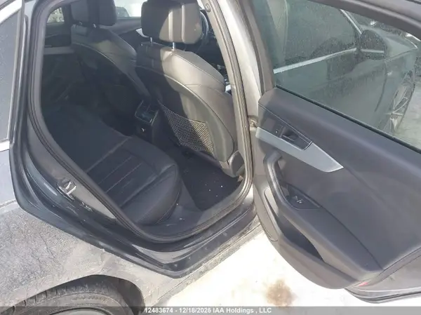 WAUENAF45HN024605 2017 AUDI A4 - Image 8