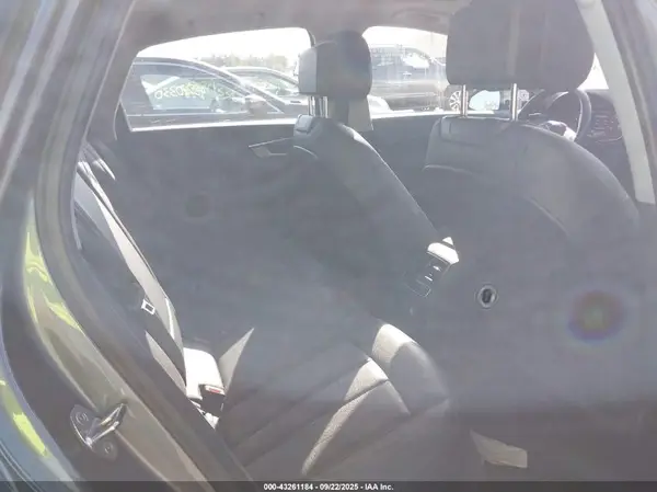 WAUENAF45HN063954 2017 AUDI A4 - Image 8
