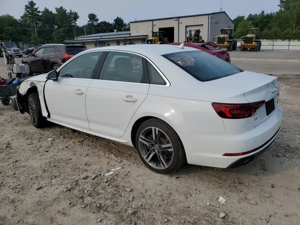 WAUENAF45JA039747 2018 AUDI A4 - Image 2