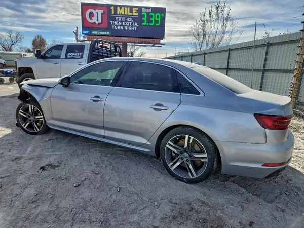 WAUENAF45JA078998 2018 AUDI A4 - Image 2