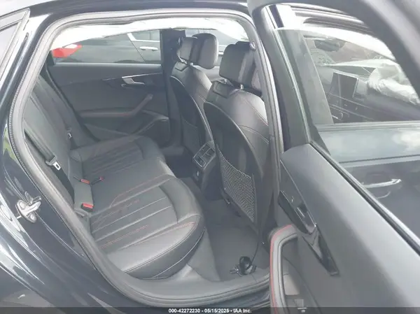 WAUENAF45JA124829 2018 AUDI A4 - Image 8