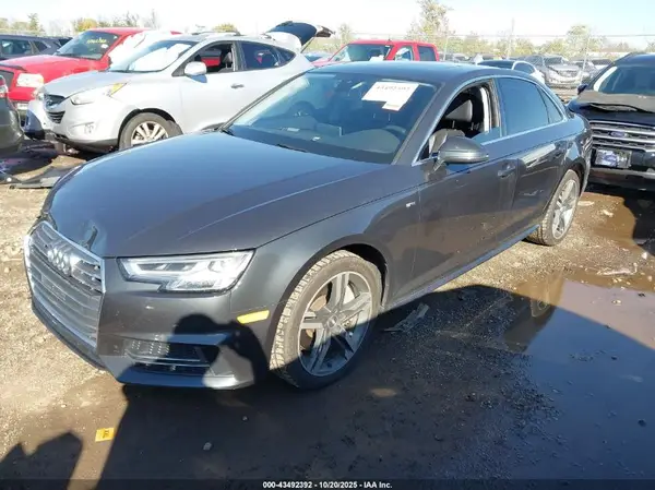 WAUENAF45JN000505 2018 AUDI A4 - Image 2