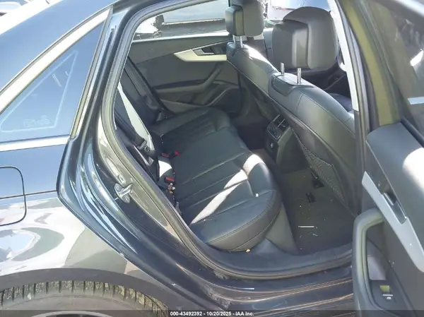 WAUENAF45JN000505 2018 AUDI A4 - Image 8