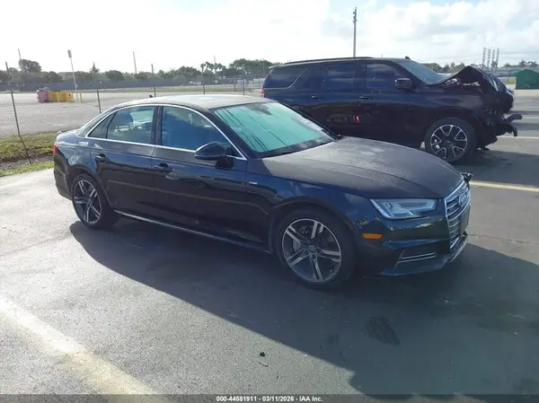 WAUENAF45JN000570 2018 AUDI A4 - Image 1