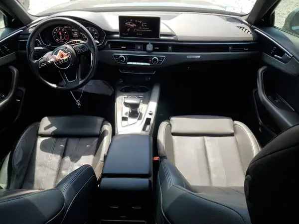 WAUENAF45JN000603 2018 AUDI A4 - Image 8