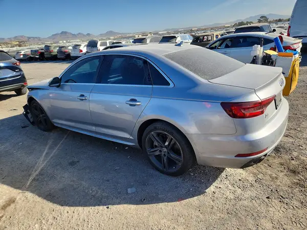 WAUENAF45JN001184 2018 AUDI A4 - Image 2