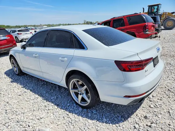WAUENAF45JN010502 2018 AUDI A4 - Image 2