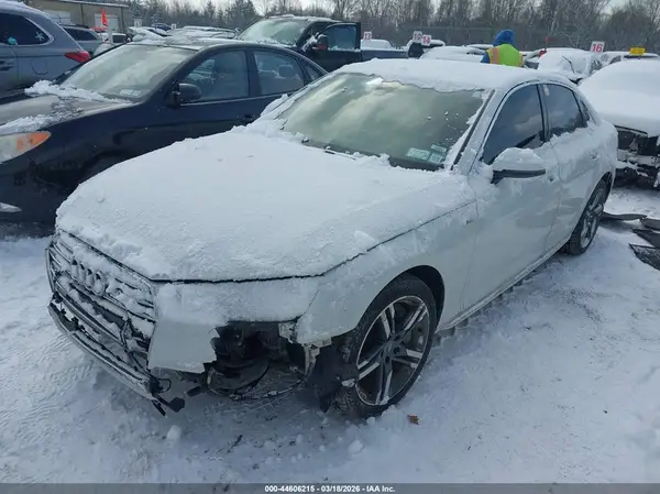 WAUENAF45JN014498 2018 AUDI A4 - Image 2