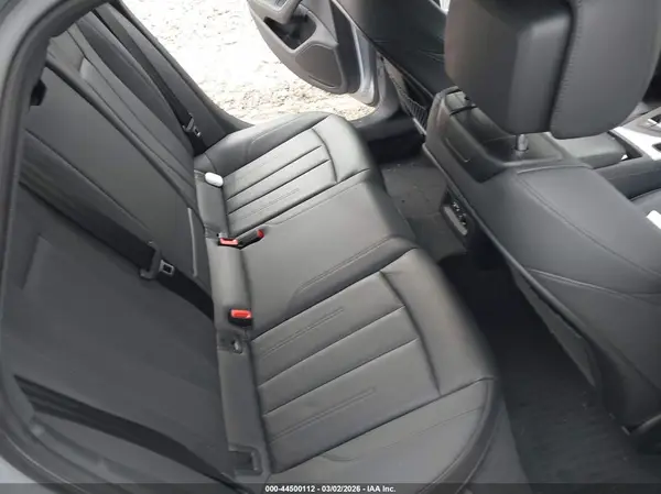 WAUENAF45KA110690 2019 AUDI A4 - Image 8