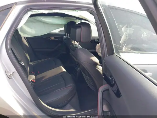 WAUENAF45KN019041 2019 AUDI A4 - Image 8