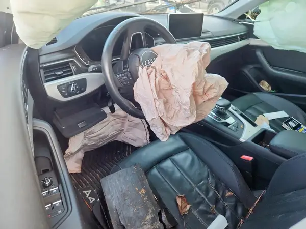 WAUENAF46HN003245 2017 AUDI A4 - Image 8
