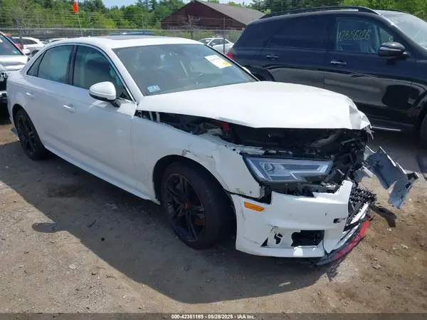 WAUENAF46HN009966 2017 AUDI A4 - Image 1
