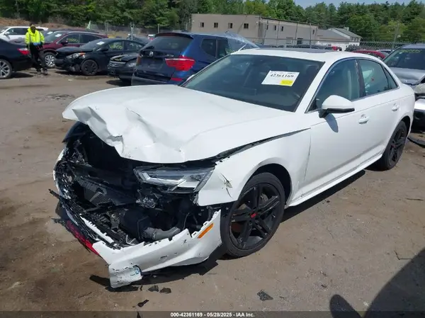 WAUENAF46HN009966 2017 AUDI A4 - Image 2