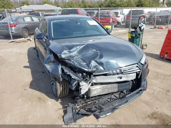 WAUENAF46HN023687 2017 AUDI A4 - Image 1