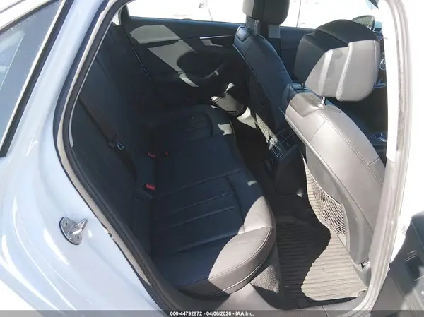 WAUENAF46HN040621 2017 AUDI A4 - Image 8
