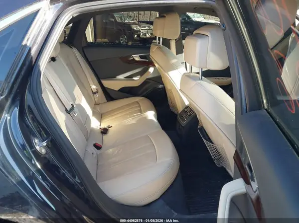 WAUENAF46HN055670 2017 AUDI A4 - Image 8