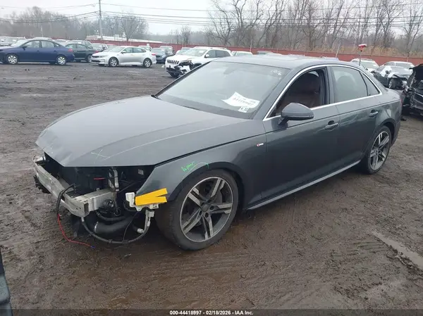 WAUENAF46HN065745 2017 AUDI A4 - Image 2