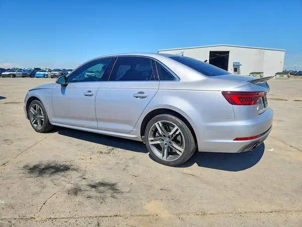 WAUENAF46JA026540 2018 AUDI A4 - Image 2