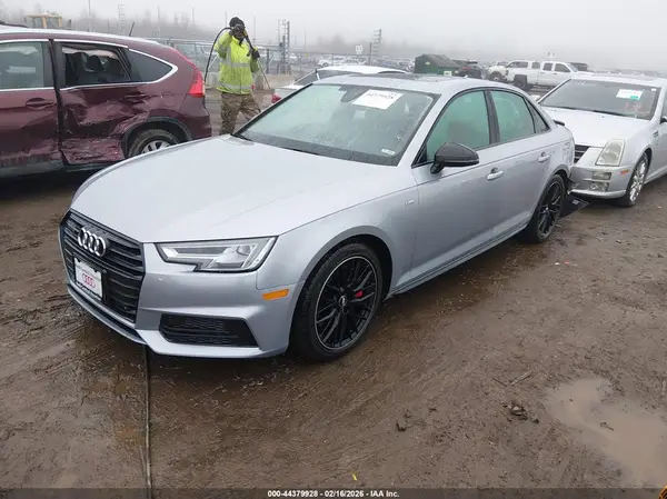 WAUENAF46JA057416 2018 AUDI A4 - Image 2