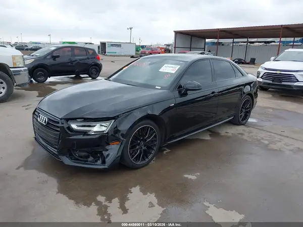 WAUENAF46JA057531 2018 AUDI A4 - Image 2