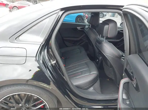 WAUENAF46JA057531 2018 AUDI A4 - Image 8