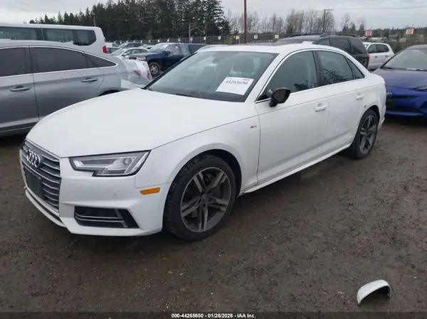 WAUENAF46JA097978 2018 AUDI A4 - Image 2